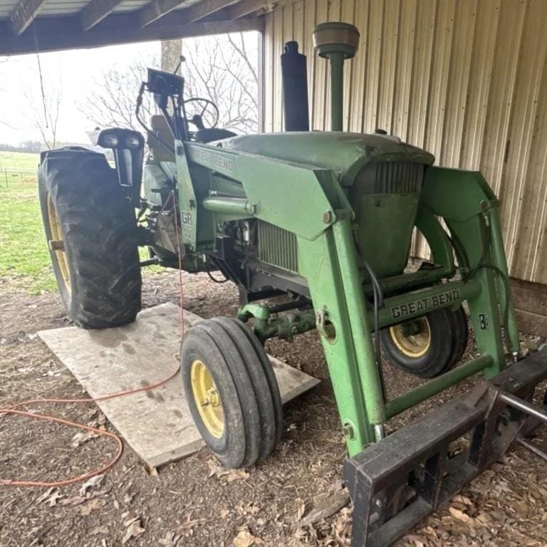 John Deere 4020 Equipment Image0