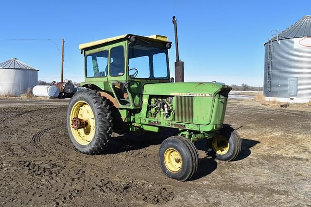 Image of John Deere 4020 equipment image 1