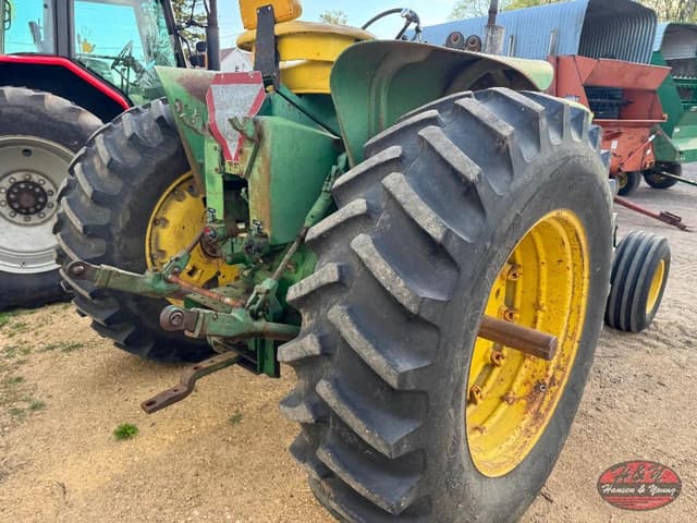 Image of John Deere 4020 equipment image 3