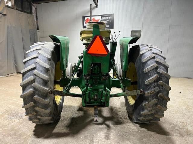 Image of John Deere 4020 equipment image 3