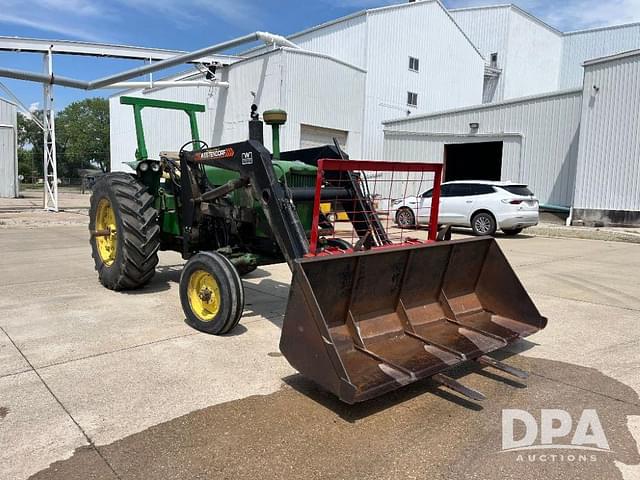 Image of John Deere 4020 equipment image 4