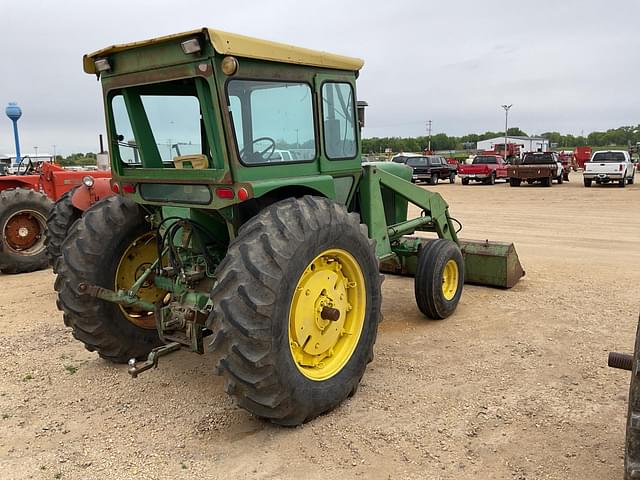 Image of John Deere 4020 equipment image 4