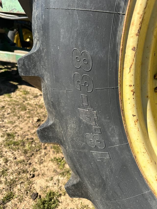 Image of John Deere 4020 equipment image 4