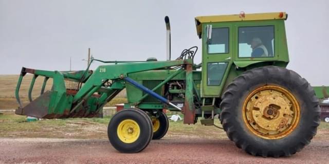Image of John Deere 4020 equipment image 4