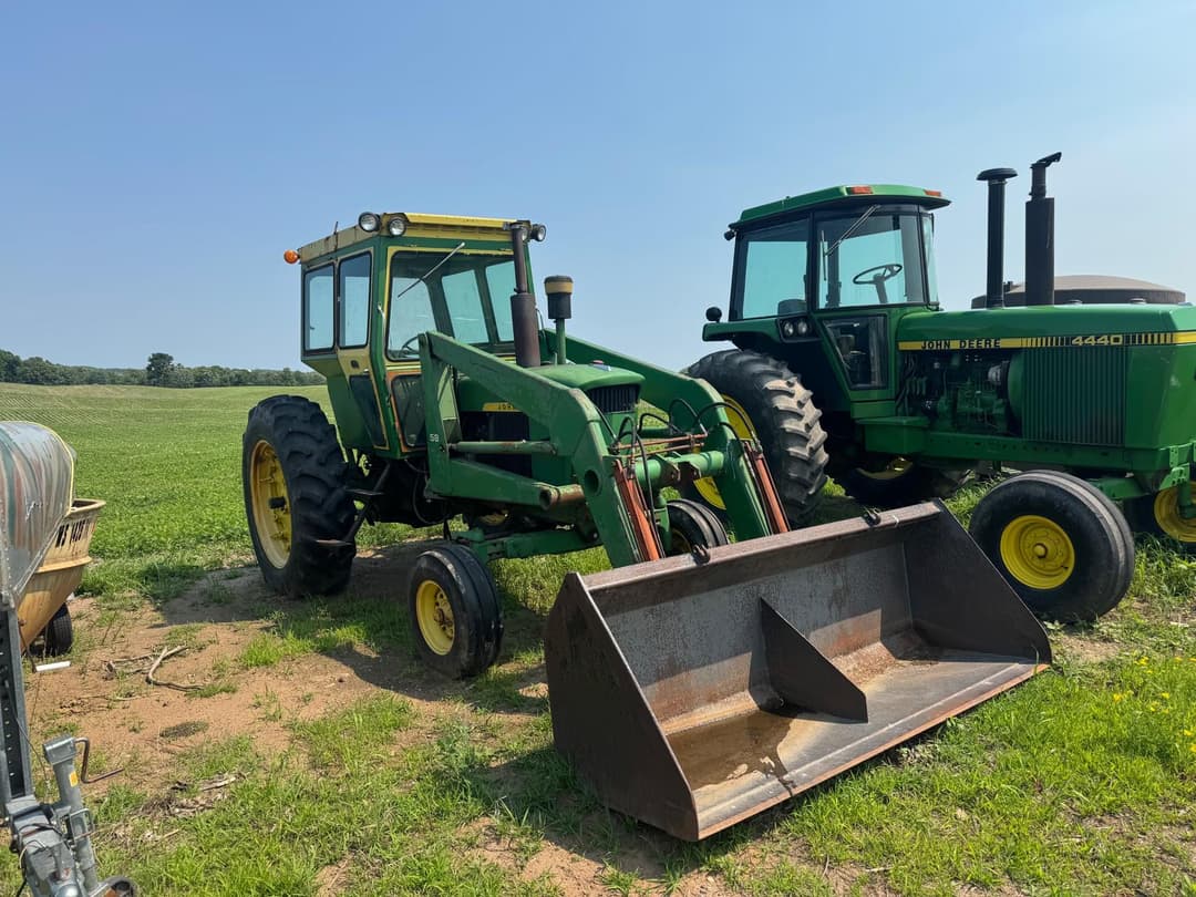Image of John Deere 4020 Primary image