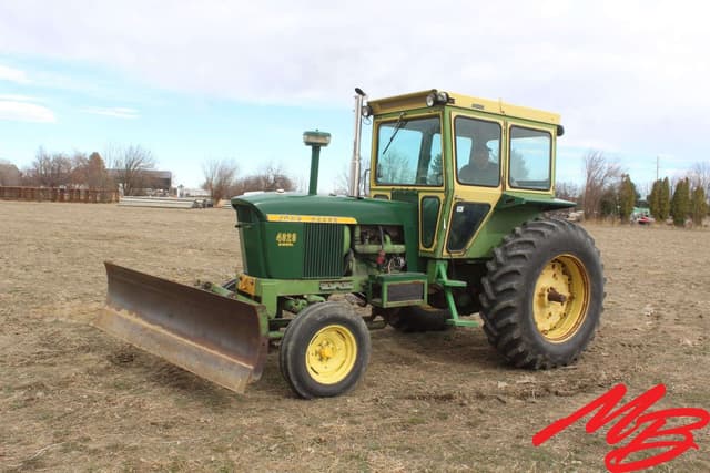 Image of John Deere 4020 equipment image 1