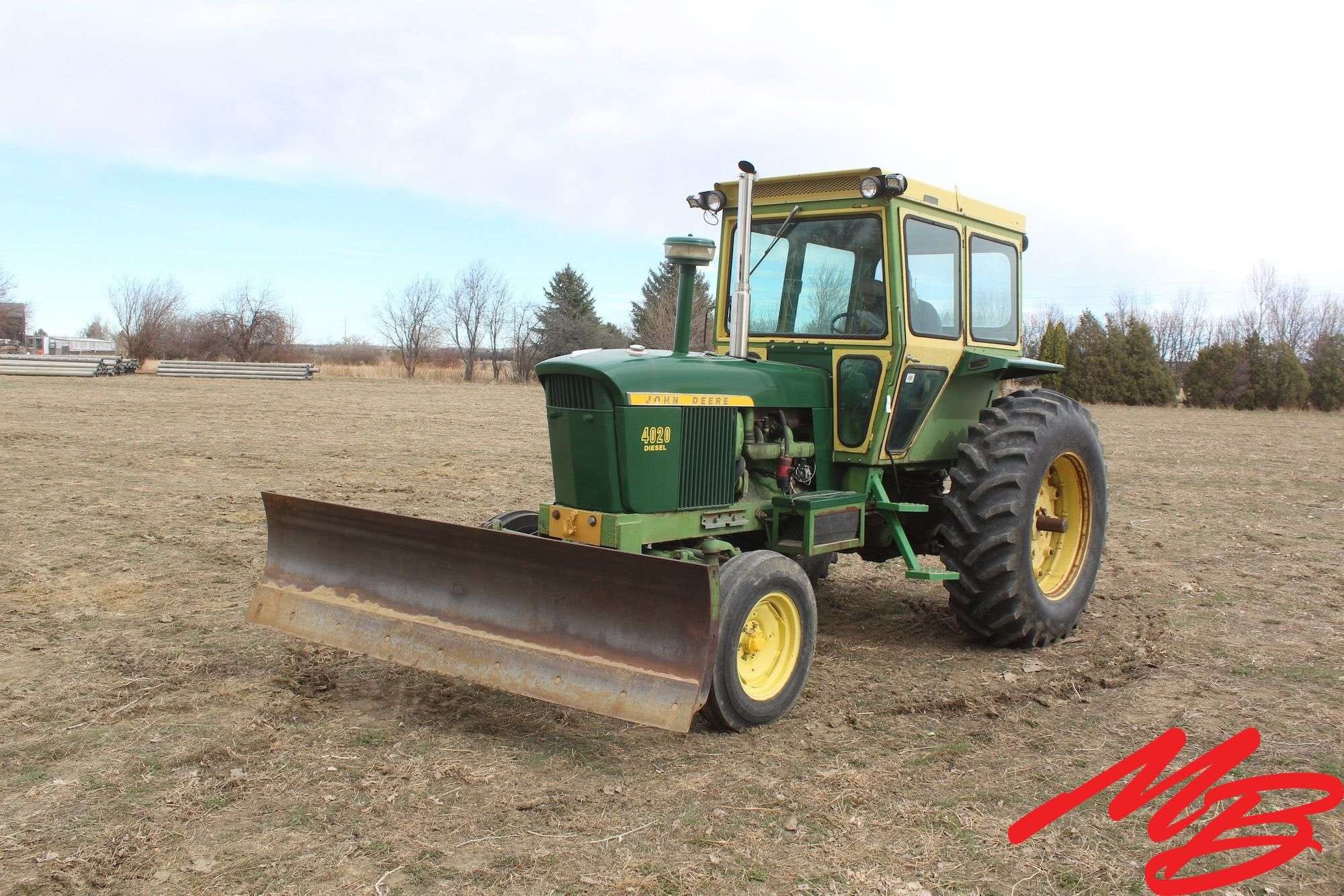 John Deere 4020 Equipment Image0