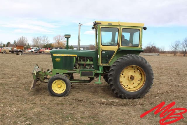 Image of John Deere 4020 equipment image 2