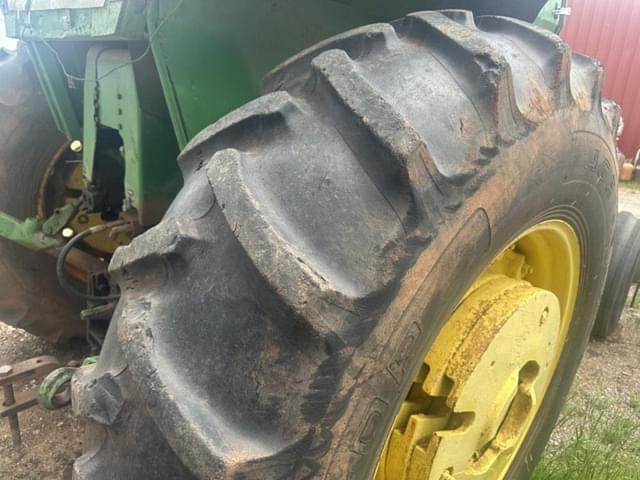 Image of John Deere 4020 equipment image 4