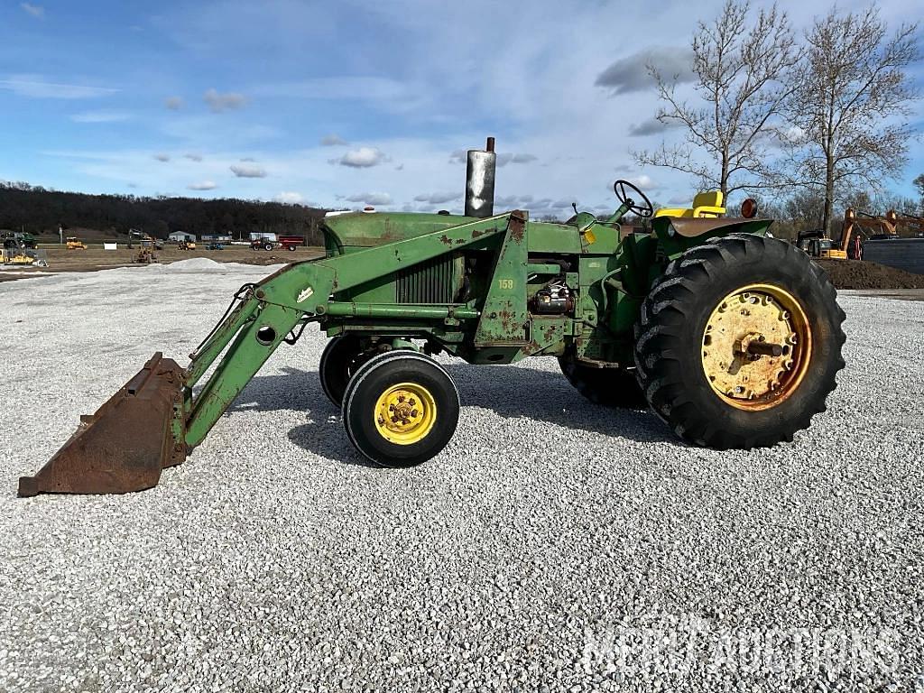 Image of John Deere 4020 Primary image