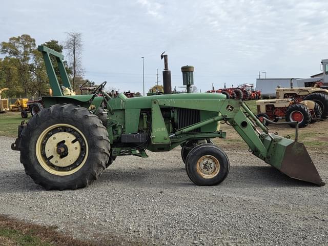Image of John Deere 4020 equipment image 3