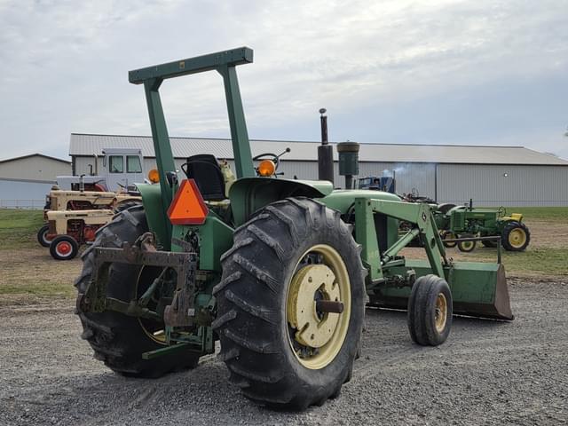 Image of John Deere 4020 equipment image 4