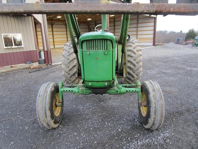 Image of John Deere 4020 equipment image 2