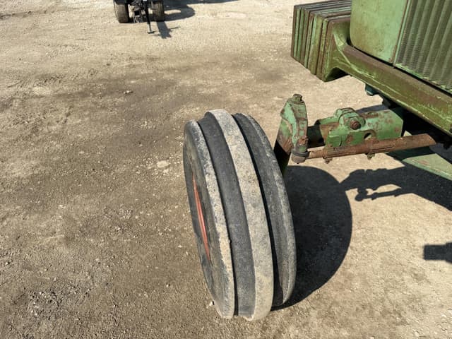 Image of John Deere 4020 equipment image 4