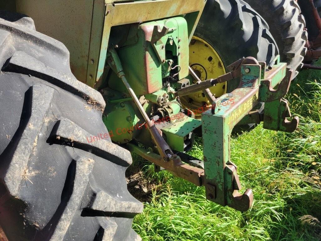 Image of John Deere 4020 Image 1