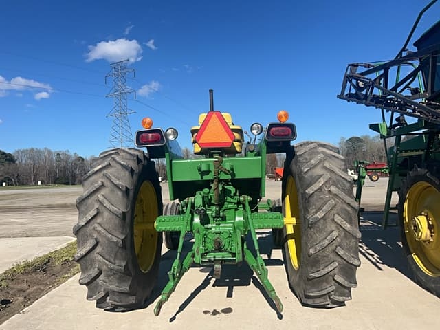 Image of John Deere 4030 equipment image 3