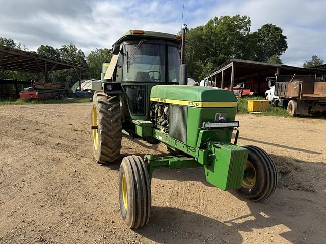 Image of John Deere 4030 equipment image 1