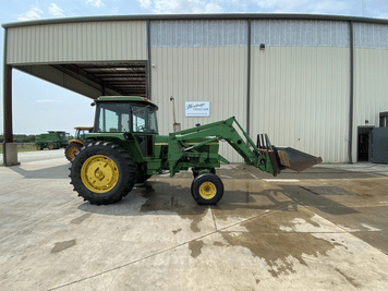 Main image John Deere 4030