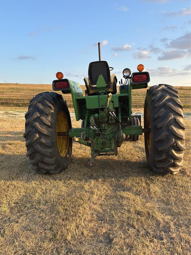 Image of John Deere 4030 equipment image 4