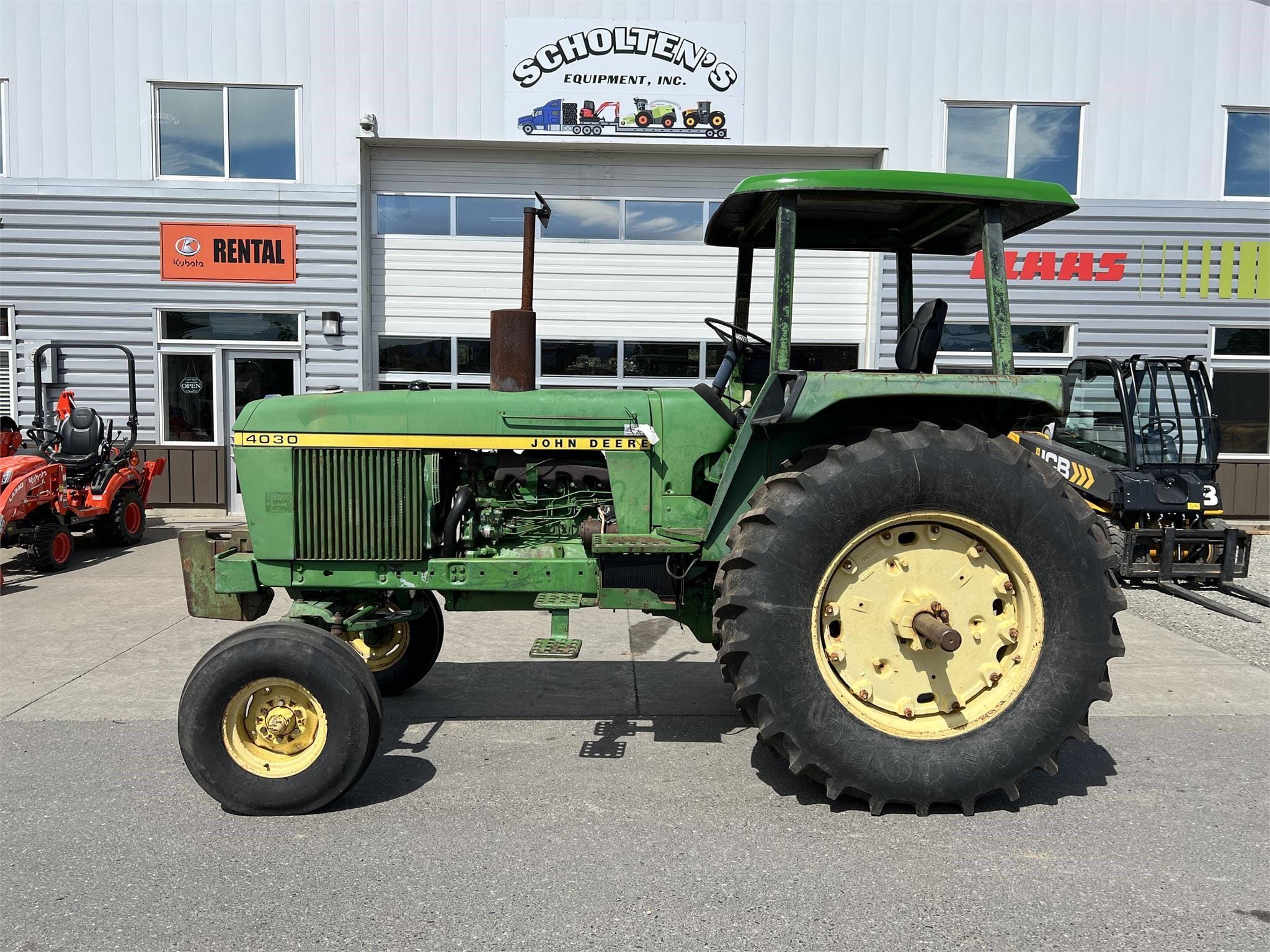John Deere 4030 Equipment Image0