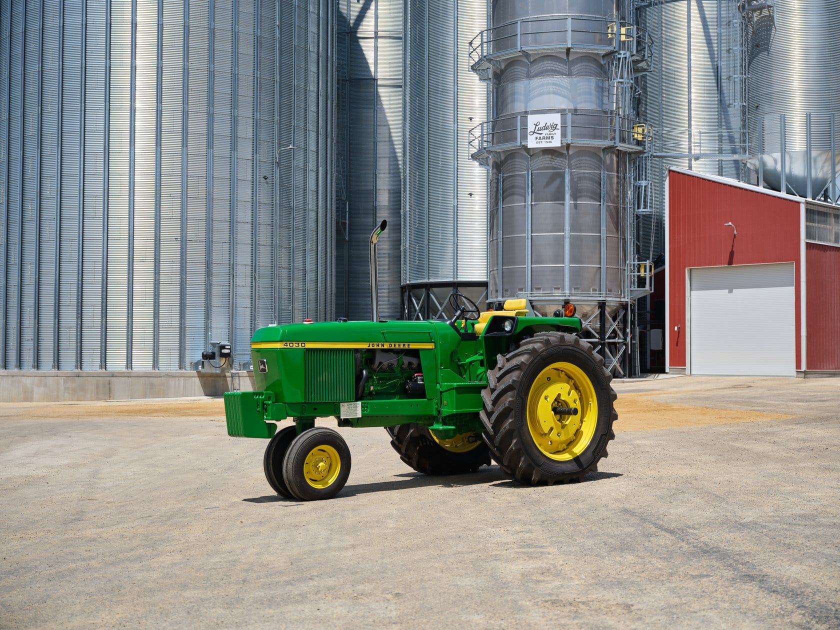 1974 John Deere 4030 Equipment Image0