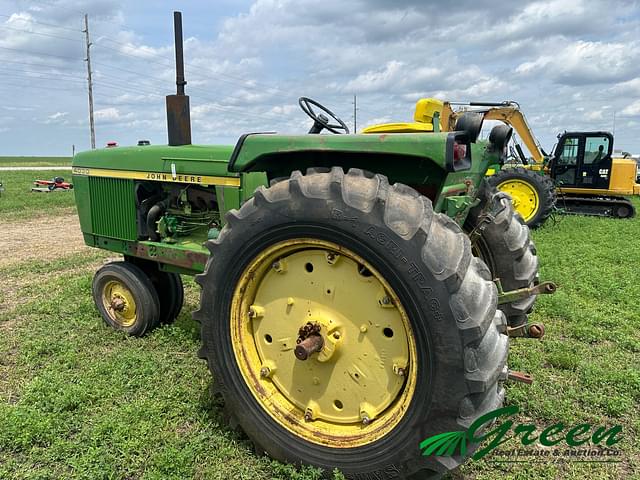 Image of John Deere 4030 equipment image 1