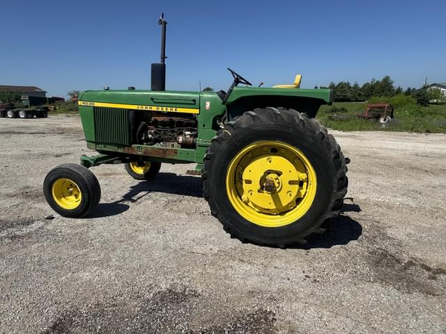 Image of John Deere 4030 equipment image 2