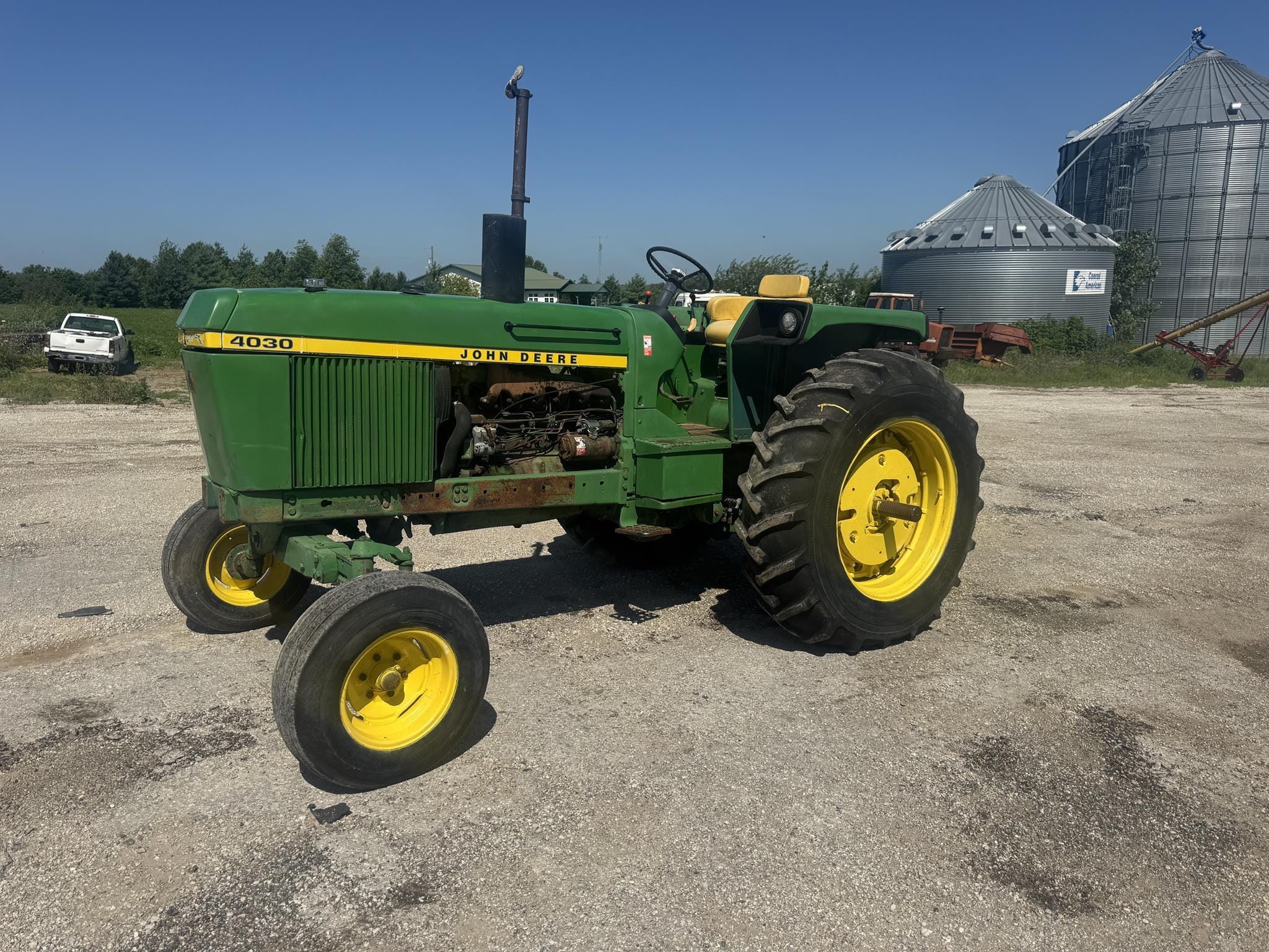 Main image John Deere 4030