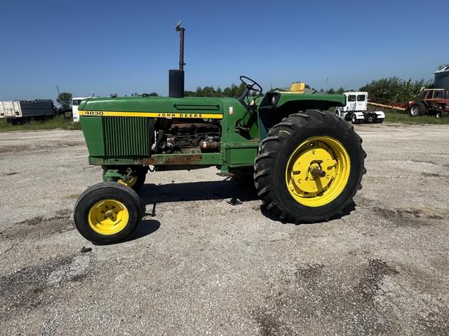 Image of John Deere 4030 equipment image 1