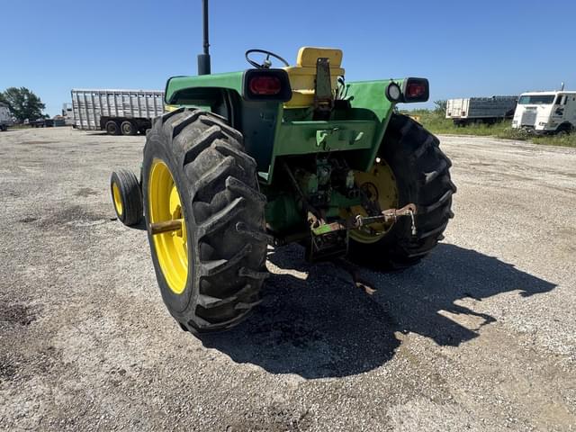 Image of John Deere 4030 equipment image 3