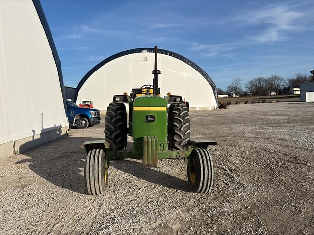 Image of John Deere 4030 equipment image 4