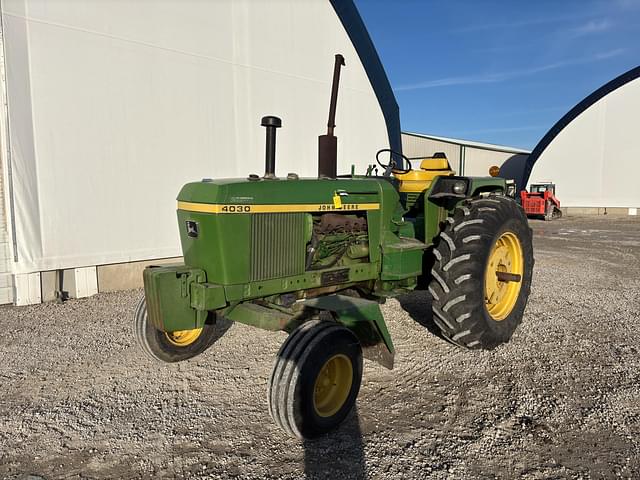 Image of John Deere 4030 equipment image 1