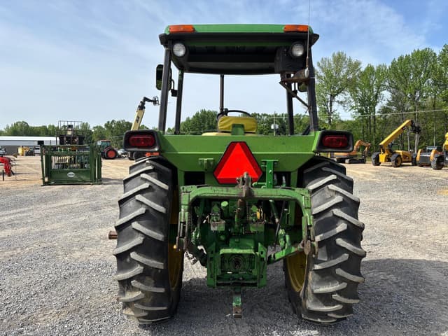 Image of John Deere 4030 equipment image 3
