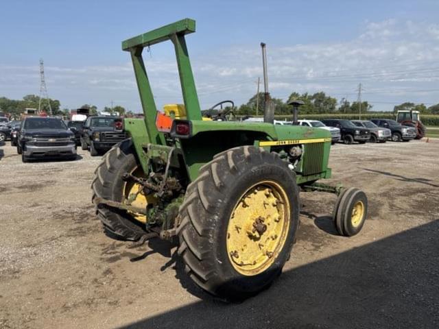 Image of John Deere 4030 equipment image 4