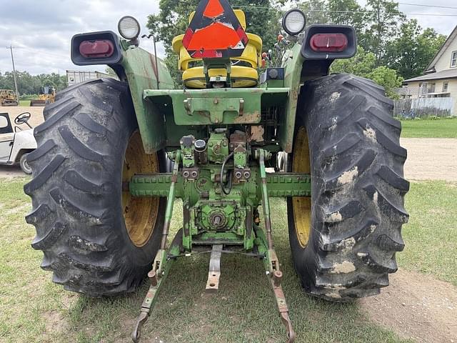 Image of John Deere 4030 equipment image 4