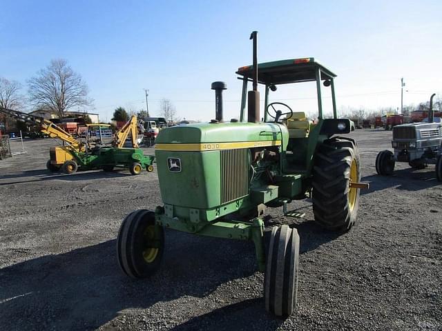 Image of John Deere 4030 equipment image 1