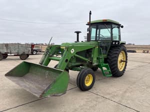 John Deere 4030 Image