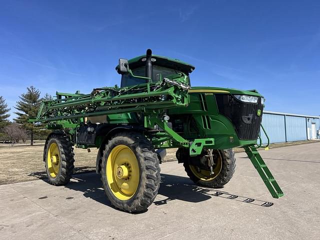 Image of John Deere R4038 equipment image 1