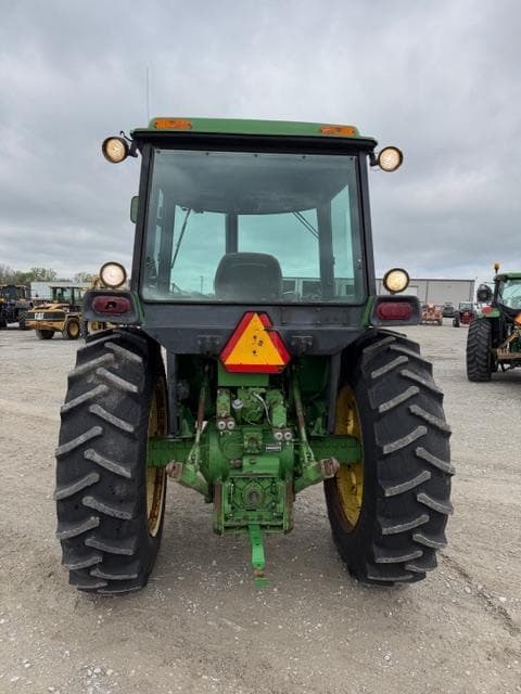 Image of John Deere 4040 equipment image 3