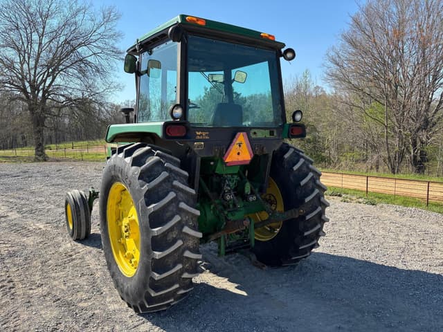 Image of John Deere 4040 equipment image 4