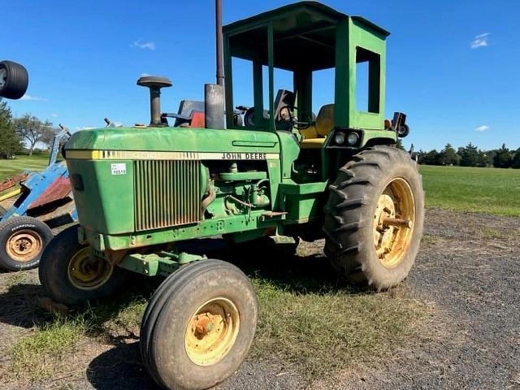 Image of John Deere 4040 Primary Image