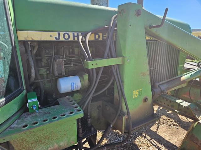 Image of John Deere 4040 equipment image 4