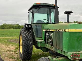 Image of John Deere 4040 equipment image 1