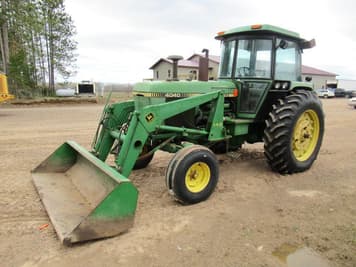 Main image John Deere 4040