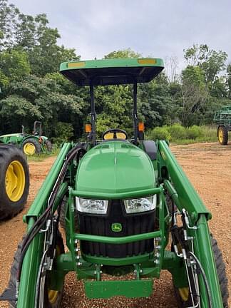 Image of John Deere 4044M equipment image 2