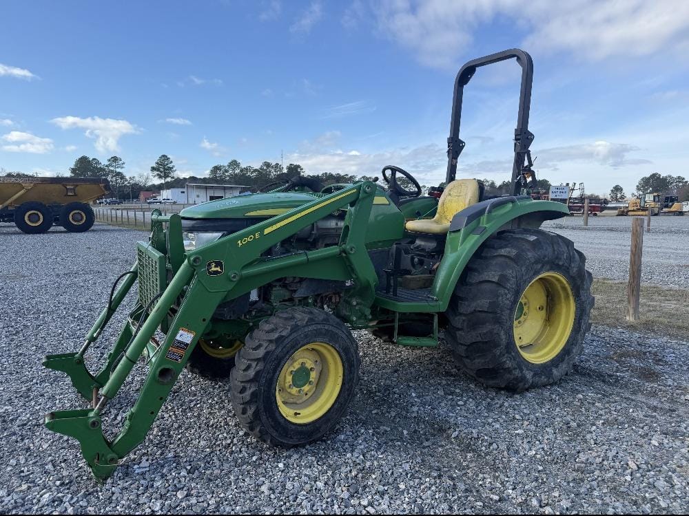 John Deere 4044M Equipment Image0