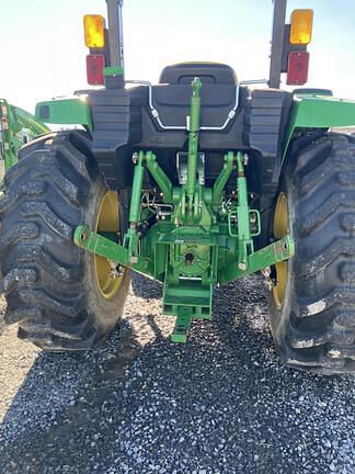 Image of John Deere 4044M equipment image 4