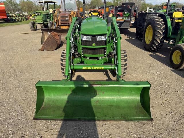 Image of John Deere 4044M equipment image 2