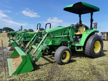Main image John Deere 4044M