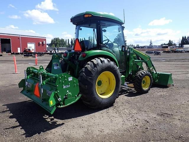 Image of John Deere 4044M equipment image 3